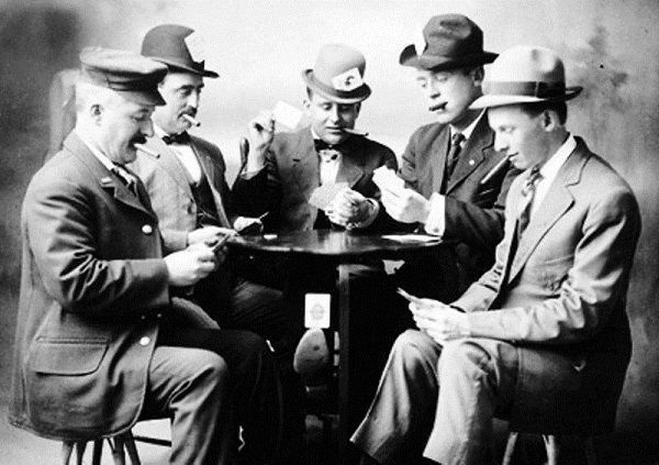 Poker nos tempos da Primeira e Segunda guerra mundial Poker nos tempos da Primeira e Segunda guerra mundial