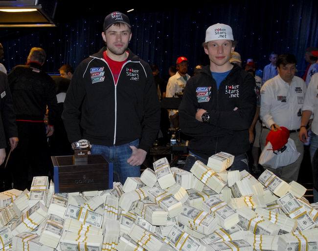 Ivan Demidov e Peter Eastgate no WSOP Main Event 2008.